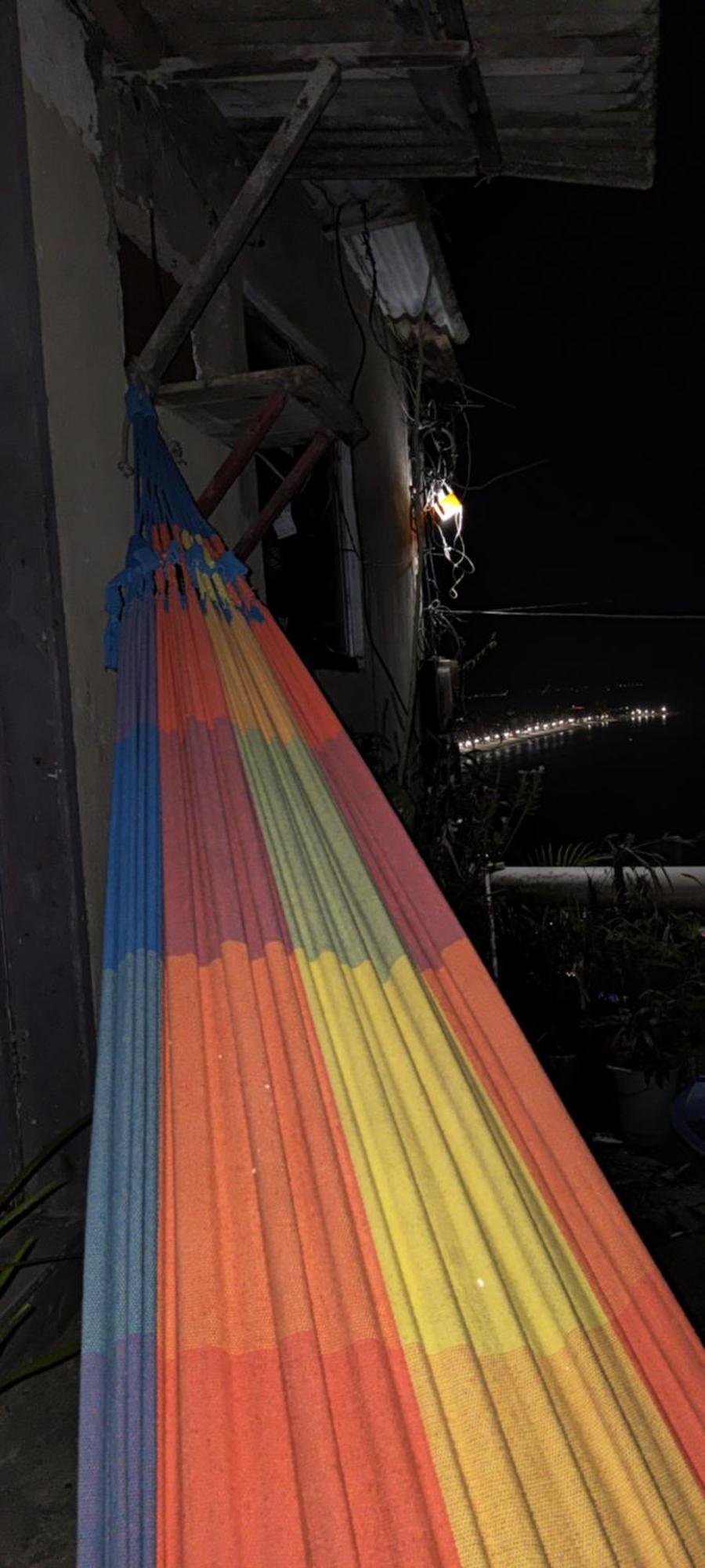 Camping Favela Quartos Camas Quitinetes Rapazes Alto Vidigal Rio de Janeiro